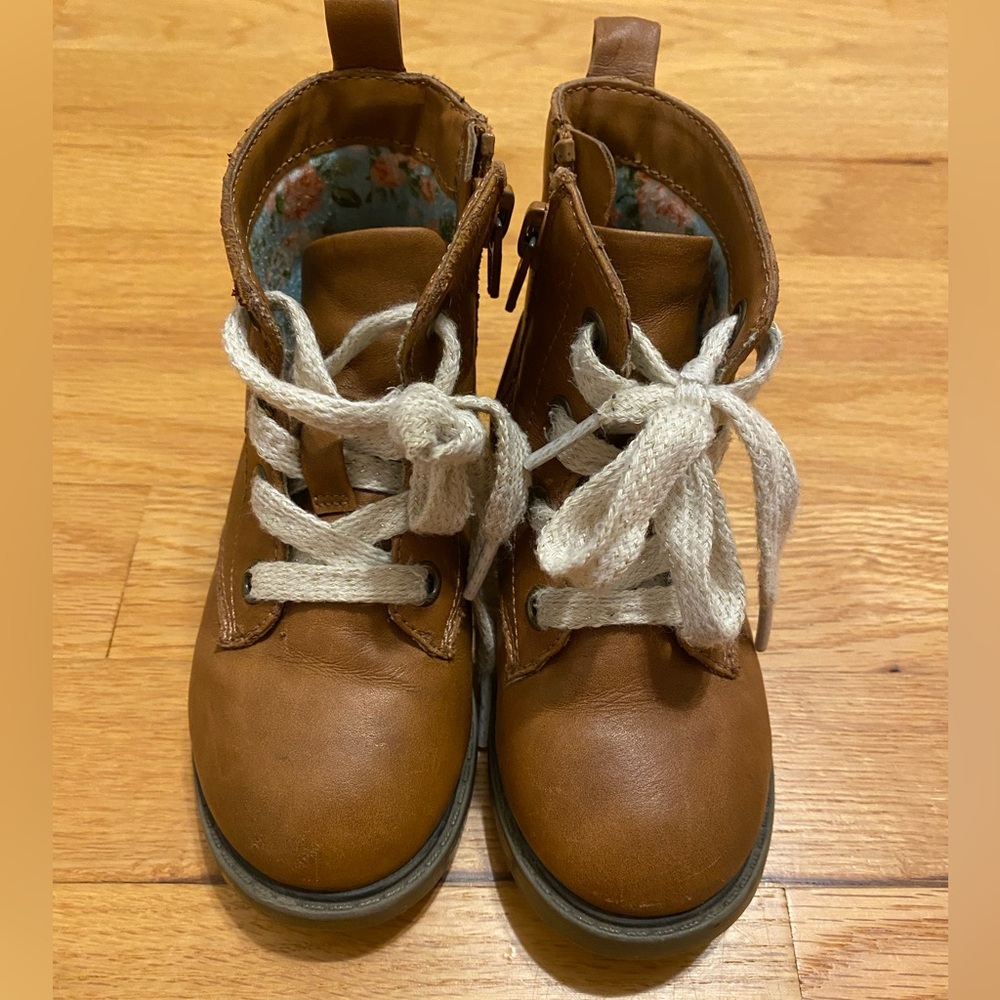 Cat & Jack Boots